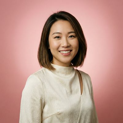海角网创意制片人林小曼